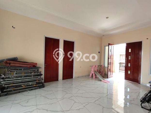 Dijual Rumah Premium dengan Fasilitas Sekitar Lengkap di Kebon Jeruk, Jakarta Barat Dijual Rumah Premium dengan Fasilitas Sekitar Lengkap di Kebon Jeruk, Jakarta Barat