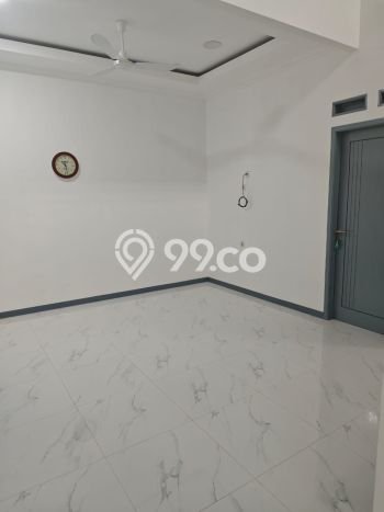 Siap Huni Rumah Mewah 4 Kamar di Kebon Jeruk Dekat ke Mana Saja Siap Huni Rumah Mewah 4 Kamar di Kebon Jeruk Dekat ke Mana Saja