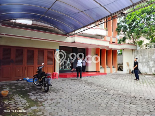 Disewakan Rumah Konsep Minimalis di Wonokromo Surabaya dengan 4 KT Disewakan Rumah Konsep Minimalis di Wonokromo Surabaya dengan 4 KT