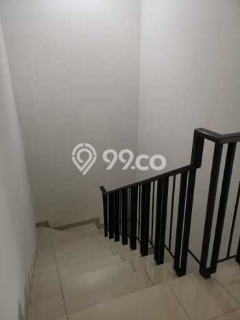 BEST LOCATION! Rumah di Kelapa Gading, Dekat Tol, 3 KM, Luas 120m² LB 168m² BEST LOCATION! Rumah di Kelapa Gading, Dekat Tol, 3 KM, Luas 120m² LB 168m²