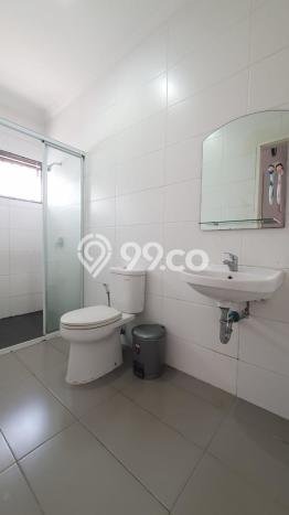 Bisa KPR! Rumah Asri area Jakarta Garden City, LT 200m² LB 220m² Bisa KPR! Rumah Asri area Jakarta Garden City, LT 200m² LB 220m²