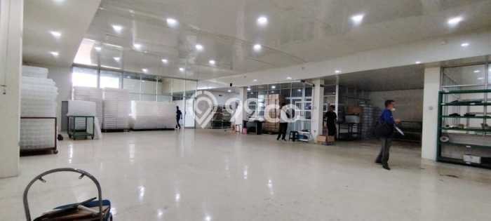 AREA SUPER PREMIUM! Gudang Kawasan Cibitung, Luas 500m2m², Area Komersial AREA SUPER PREMIUM! Gudang Kawasan Cibitung, Luas 500m2m², Area Komersial