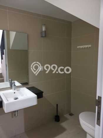 BEST LOCATION! Rumah di Kelapa Gading, Dekat Tol, 3 KM, Luas 120m² LB 168m² BEST LOCATION! Rumah di Kelapa Gading, Dekat Tol, 3 KM, Luas 120m² LB 168m²