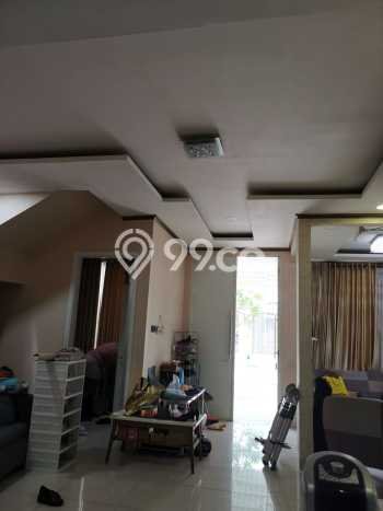 For Sale Rumah Mewah Exclusive di Cakung, Jakarta Timur For Sale Rumah Mewah Exclusive di Cakung, Jakarta Timur