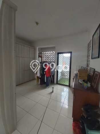 HOT LISTING! Rumah Nyaman area Pancoran, Luas 150m2m² LB 180m2m² HOT LISTING! Rumah Nyaman area Pancoran, Luas 150m2m² LB 180m2m²