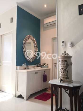 Rumah 3 KT 2 KM di Kawasan Metland Menteng, Jakarta Timur Rumah 3 KT 2 KM di Kawasan Metland Menteng, Jakarta Timur
