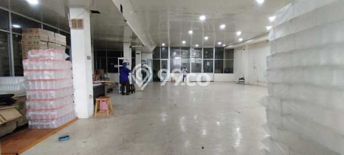 AREA SUPER PREMIUM! Gudang Kawasan Cibitung, Luas 500m2m², Area Komersial AREA SUPER PREMIUM! Gudang Kawasan Cibitung, Luas 500m2m², Area Komersial