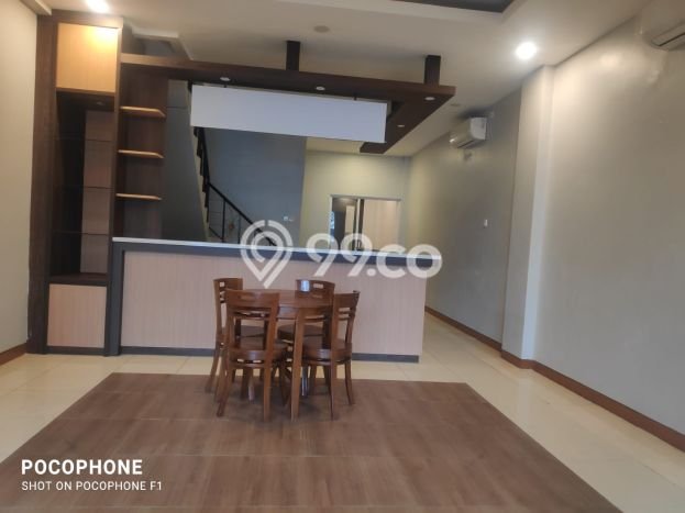 Unit Komersial Disewakan di Bekasi Kawasan Strategis Harga Kompetitif Unit Komersial Disewakan di Bekasi Kawasan Strategis Harga Kompetitif