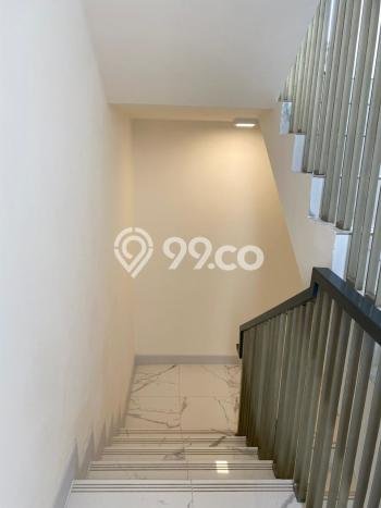 Jarang Ada! Rumah Sewa 4 Kamar Bagus Siap Huni Jakarta Garden City Jarang Ada! Rumah Sewa 4 Kamar Bagus Siap Huni Jakarta Garden City