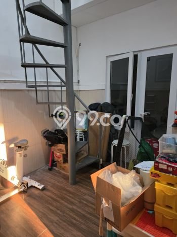 Hunian Eksklusif Siap Huni LT 105m2 di Tapos, Depok Hunian Eksklusif Siap Huni LT 105m2 di Tapos, Depok