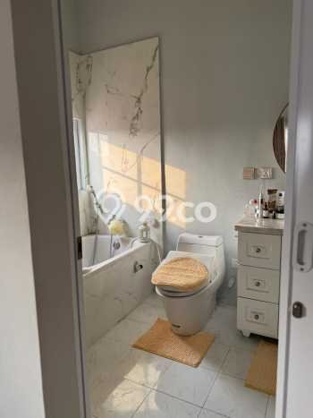Rumah Luas Asri 6 KT Siap Huni di harapan indah Bekasi Rumah Luas Asri 6 KT Siap Huni di harapan indah Bekasi