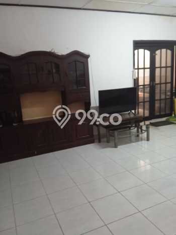 Dijual Cepat Rumah Bagus Siap Huni LB 150m2 di Kebayoran Lama, Jakarta Selatan Dijual Cepat Rumah Bagus Siap Huni LB 150m2 di Kebayoran Lama, Jakarta Selatan