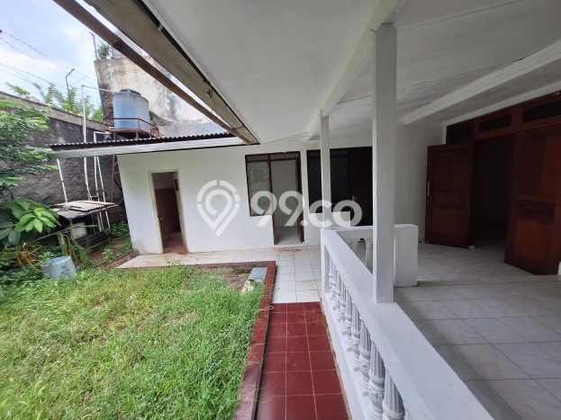 Rumah Modern Cantik 2 KT Bisa Langsung Pindah di Ciputat Rumah Modern Cantik 2 KT Bisa Langsung Pindah di Ciputat