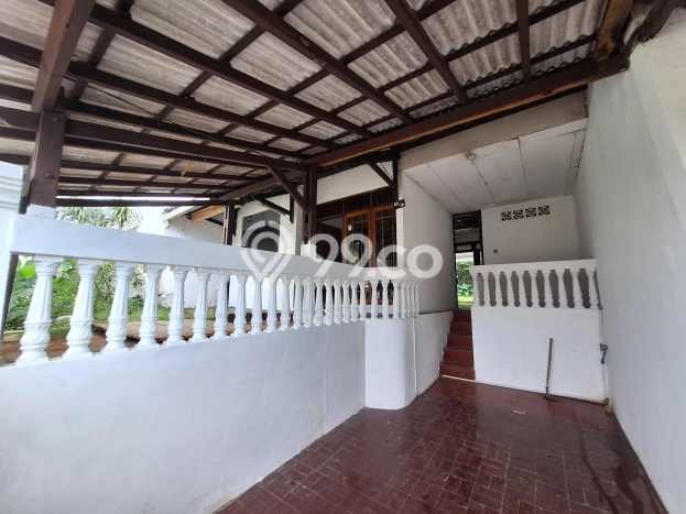 Rumah Modern Cantik 2 KT Bisa Langsung Pindah di Ciputat Rumah Modern Cantik 2 KT Bisa Langsung Pindah di Ciputat