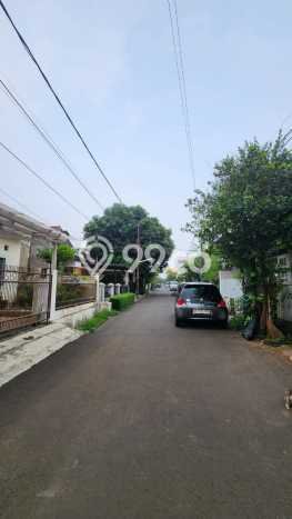 For Sale Hunian Rumah Nyaman 3 KT di Sektor 2 - Bintaro, Jakarta Selatan For Sale Hunian Rumah Nyaman 3 KT di Sektor 2 - Bintaro, Jakarta Selatan