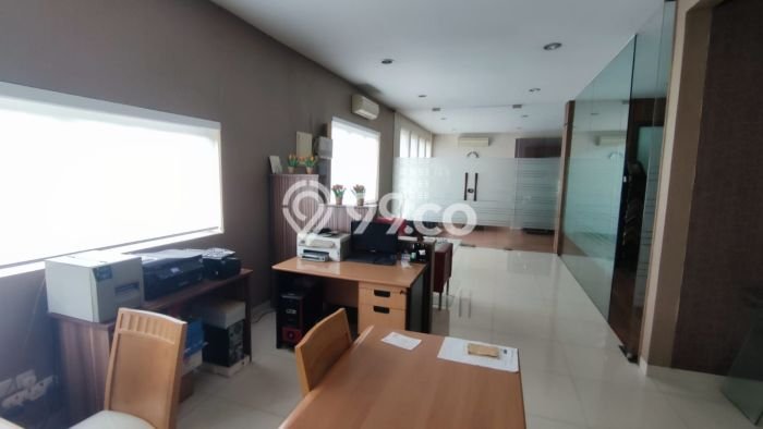 Gudang Bagus Dijual LB 1200m2 Lokasi Strategis Tangerang Area Cocok untuk Berbisnis Gudang Bagus Dijual LB 1200m2 Lokasi Strategis Tangerang Area Cocok untuk Berbisnis