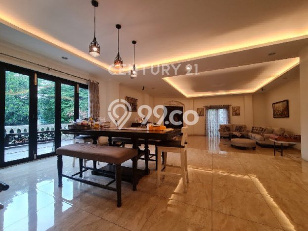 Rumah Elit Modern Siap Huni di BSD City Tangerang Rumah Elit Modern Siap Huni di BSD City Tangerang