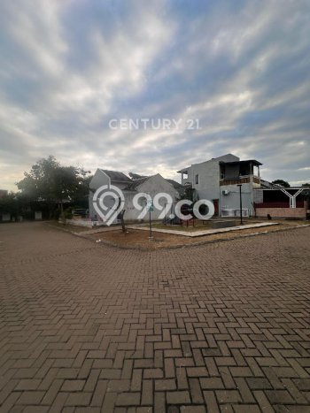For Sale Rumah 2 Kamar Lokasi Strategis Bagus dan Strategis di Sepatan For Sale Rumah 2 Kamar Lokasi Strategis Bagus dan Strategis di Sepatan