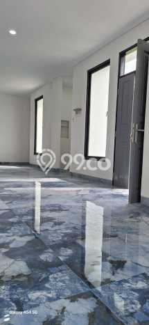 Rumah Elit Modern Tanpa Renovasi di Lippo Karawaci Tangerang Rumah Elit Modern Tanpa Renovasi di Lippo Karawaci Tangerang