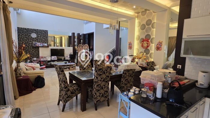 Hunian Super Elit dengan Akses Paling Strategis di Alam Sutera, Tangerang Hunian Super Elit dengan Akses Paling Strategis di Alam Sutera, Tangerang