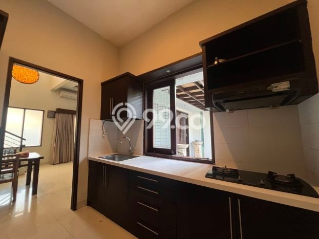 BEST PRICE! Rumah di Sunset Road, Dekat Fasilitas, 3 KT, Luas 300m² LB 250m² BEST PRICE! Rumah di Sunset Road, Dekat Fasilitas, 3 KT, Luas 300m² LB 250m²