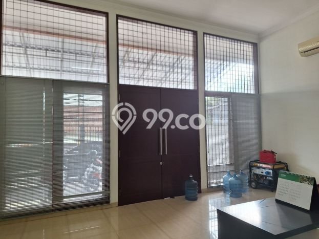Komersial Bagus Dijual LB 250m2 Lokasi Strategis Denpasar Area Cocok untuk Berbisnis Komersial Bagus Dijual LB 250m2 Lokasi Strategis Denpasar Area Cocok untuk Berbisnis