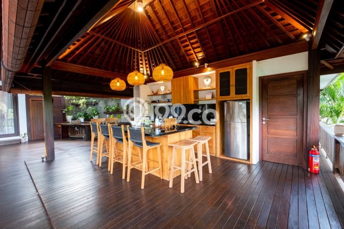 HARGA MENARIK! Vila Kawasan , Dimensi 2400m2m², Lingkungan Asri dan aman HARGA MENARIK! Vila Kawasan , Dimensi 2400m2m², Lingkungan Asri dan aman