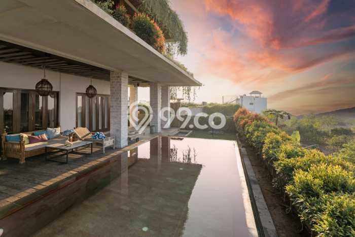 Peluang Investasi! Vila di , Ukuran 369m2m², Area Strategis dengan nilai meningkat Peluang Investasi! Vila di , Ukuran 369m2m², Area Strategis dengan nilai meningkat