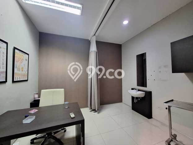 Untuk Dijual! Ruko di Renon Denpasar LT 160m2 / LB 465m2 Kawasan Bisnis Untuk Dijual! Ruko di Renon Denpasar LT 160m2 / LB 465m2 Kawasan Bisnis