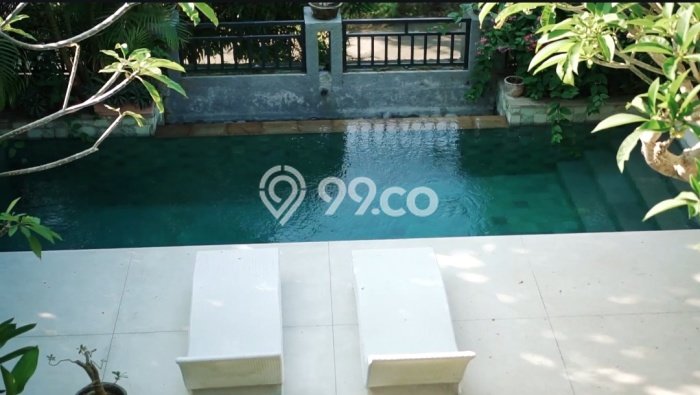 Vila Premium Kawasan , Luas 295m2m², Area Asri Vila Premium Kawasan , Luas 295m2m², Area Asri
