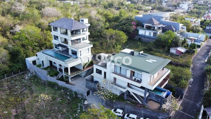 Ready to Use! Premium House LT 550m2 Desain Modern di Goa Gong Ready to Use! Premium House LT 550m2 Desain Modern di Goa Gong