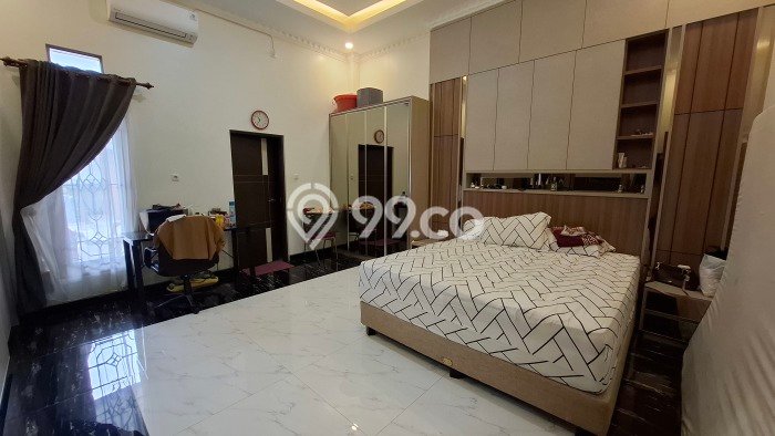 Dijual Rumah Mewah Megah Dengan View Cantik di Padurenan, Bekasi Dijual Rumah Mewah Megah Dengan View Cantik di Padurenan, Bekasi