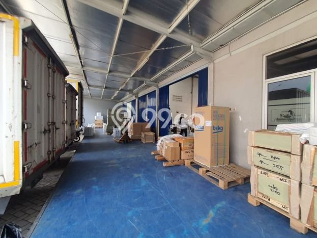 Unit Gudang Dijual di Cakung Jakarta Timur 1500m2 Unit Gudang Dijual di Cakung Jakarta Timur 1500m2
