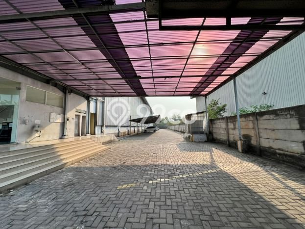 Unit Gudang Dijual di Bintara Bekasi Luas Tanah 8090m2, Luas Bangunan 3706m2 Unit Gudang Dijual di Bintara Bekasi Luas Tanah 8090m2, Luas Bangunan 3706m2