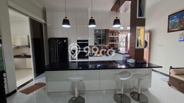 Dijual Rumah Mewah Megah Dengan View Cantik di Padurenan, Bekasi Dijual Rumah Mewah Megah Dengan View Cantik di Padurenan, Bekasi