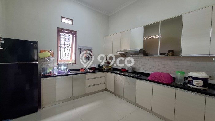 Dijual Rumah Mewah Megah Dengan View Cantik di Padurenan, Bekasi Dijual Rumah Mewah Megah Dengan View Cantik di Padurenan, Bekasi