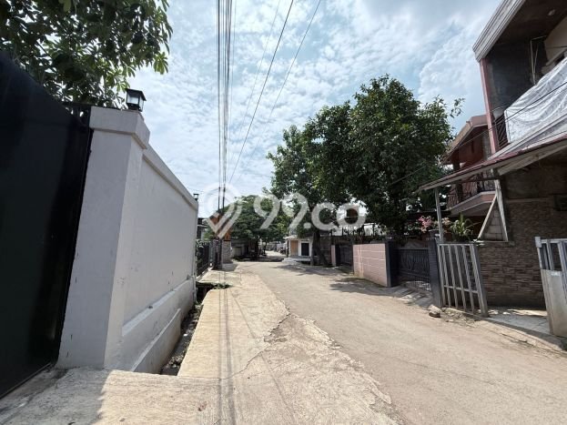 Gudang Disewakan Lokasi Rawalumbu Bekasi Harga Spesial! Gudang Disewakan Lokasi Rawalumbu Bekasi Harga Spesial!