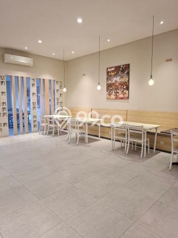 Untuk Dijual! Komersial di Jatiwaringin Bekasi LT 510m2 / LB 494m2 Kawasan Bisnis Untuk Dijual! Komersial di Jatiwaringin Bekasi LT 510m2 / LB 494m2 Kawasan Bisnis