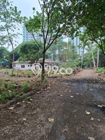 Lahan Dijual Lokasi Strategis di Jakarta Selatan dengan Luas 15331m2 Lahan Dijual Lokasi Strategis di Jakarta Selatan dengan Luas 15331m2