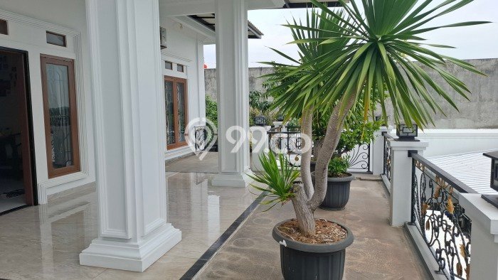 Dijual Rumah Mewah Megah Dengan View Cantik di Padurenan, Bekasi Dijual Rumah Mewah Megah Dengan View Cantik di Padurenan, Bekasi