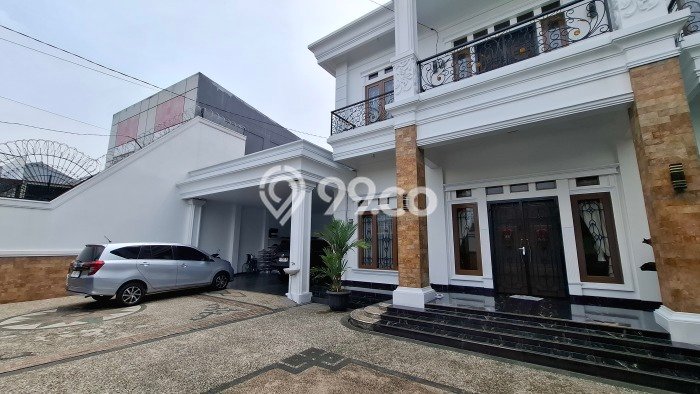 Dijual Rumah Mewah Megah Dengan View Cantik di Padurenan, Bekasi Dijual Rumah Mewah Megah Dengan View Cantik di Padurenan, Bekasi