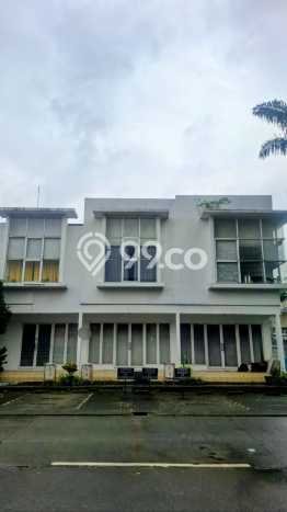 Unit Ruko Dijual di Jakarta Timur LT 225m2 & LB 400m2 Unit Ruko Dijual di Jakarta Timur LT 225m2 & LB 400m2