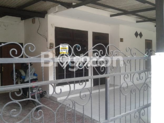 Jual Rumah Strategis Bagus Punya 2 KT di Sidoarjo Sidoarjo SHM Jual Rumah Strategis Bagus Punya 2 KT di Sidoarjo Sidoarjo SHM