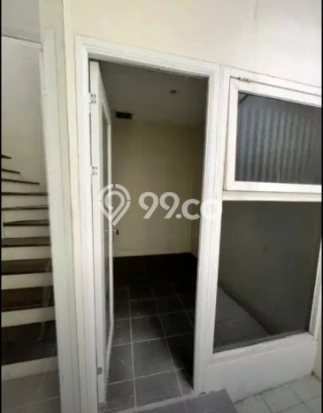 Lokasi terbaik! Rumah siap huni disewakan di Sidoarjo LB 150m2 Lokasi terbaik! Rumah siap huni disewakan di Sidoarjo LB 150m2