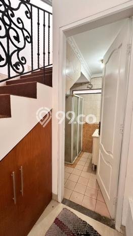 PROMO SPESIAL! Rumah Siap Huni di Permata Buana, Jakarta Barat, Luas 144m² Bangunan 250m² PROMO SPESIAL! Rumah Siap Huni di Permata Buana, Jakarta Barat, Luas 144m² Bangunan 250m²