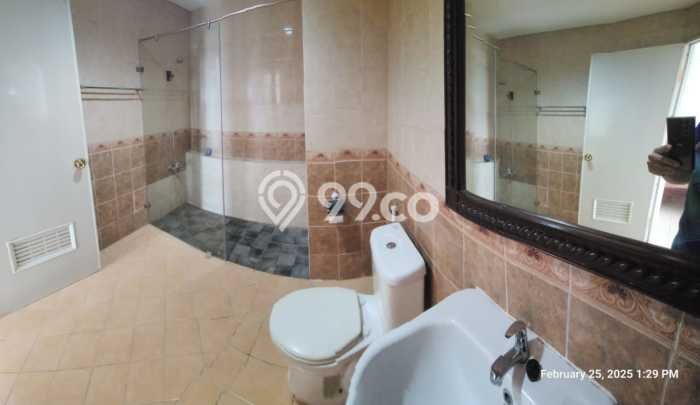 Apartemen di Puri Indah, 2 KM, Luas 71m2m², Lokasi Utama Apartemen di Puri Indah, 2 KM, Luas 71m2m², Lokasi Utama