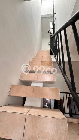 PROMO SPESIAL! Rumah Siap Huni di Permata Buana, Jakarta Barat, Luas 144m² Bangunan 250m² PROMO SPESIAL! Rumah Siap Huni di Permata Buana, Jakarta Barat, Luas 144m² Bangunan 250m²