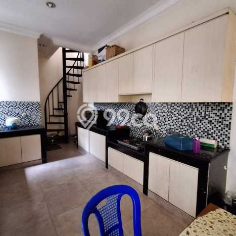 Rumah Kontrakan Jakarta Barat LT 300m2 LB 450m2 Kawasan Grogol Rumah Kontrakan Jakarta Barat LT 300m2 LB 450m2 Kawasan Grogol