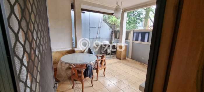 Rumah Modern Minimalis 4 Kamar Bisa Langsung Pindah di Cinere Rumah Modern Minimalis 4 Kamar Bisa Langsung Pindah di Cinere