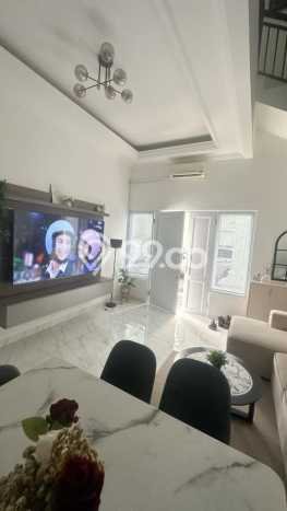 Hunian Cantik Modern Lb 90m2 di Ciracas, Jakarta Timur Hunian Cantik Modern Lb 90m2 di Ciracas, Jakarta Timur